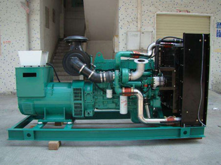 锦屏1100kw康明斯柴油发电机组图片 锦屏1100kw康明斯柴油发电机组图片